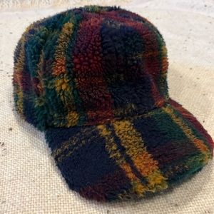 Vintage EMS (Eastern Mountain Sports) Fleece Cap